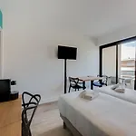 Residhotel Les Coralynes 3* Cannes