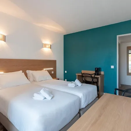 Residhotel Les Coralynes מלון דירות