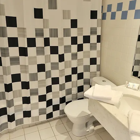 渣油克莱尼酒店 公寓式酒店 3*