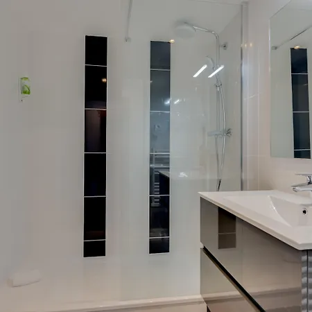 Residhotel Les Coralynes Канны