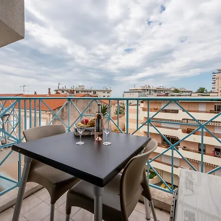 Residhotel Les Coralynes Канны