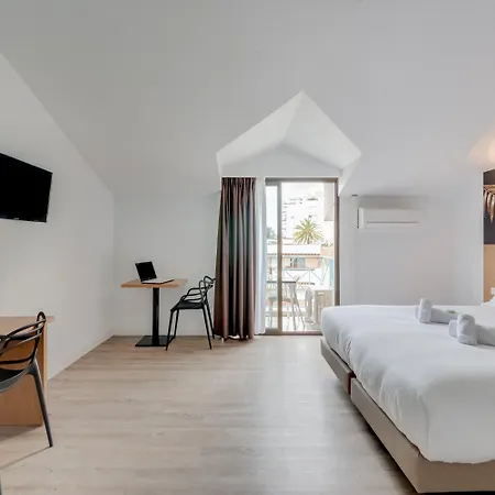 Residhotel Les Coralynes 3* Канны