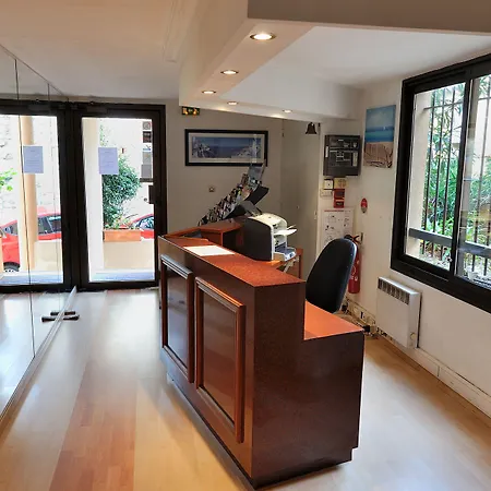 Residhotel Les Coralynes קאן