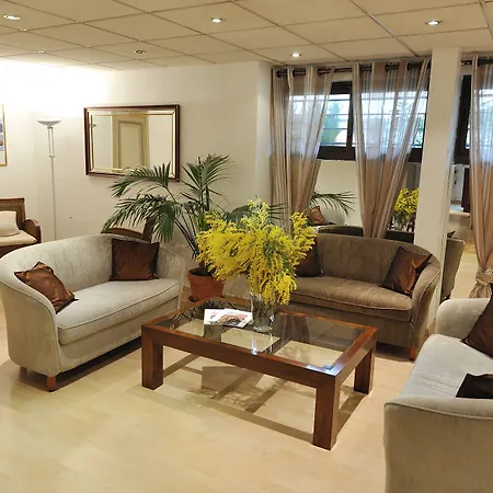 Residhotel Les Coralynes מלון דירות