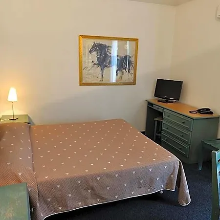 Residhotel Les Coralynes Apart Otel Cannes