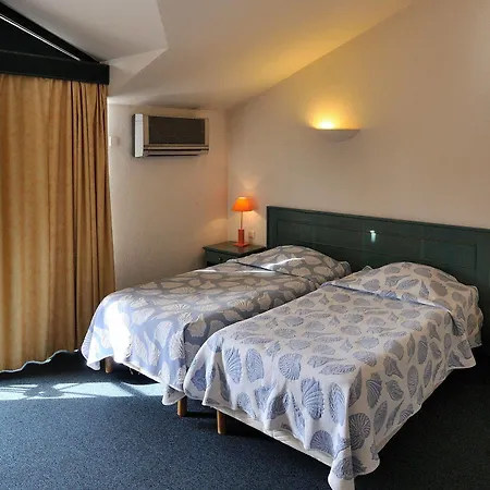Апарт-отель Residhotel Les Coralynes Канны