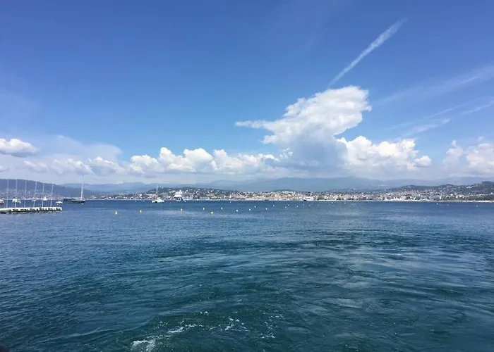 Residhotel Les Coralynes 3* Cannes