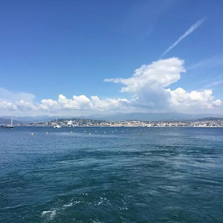 Residhotel Les Coralynes 3* Cannes